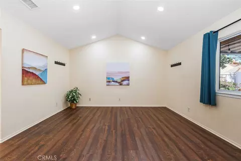 Living - 2666 Alegre, Hemet, CA 92545 photo 7 of 7