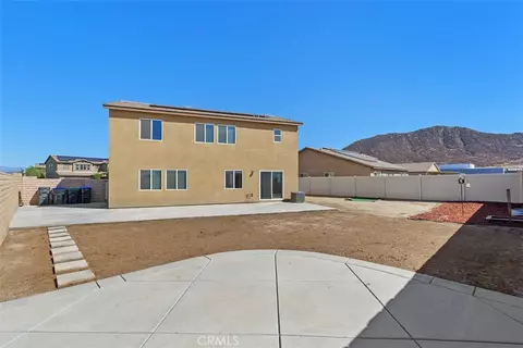 Exterior - 29261 Kentia Ct, Winchester, CA 92596 photo 5 of 10