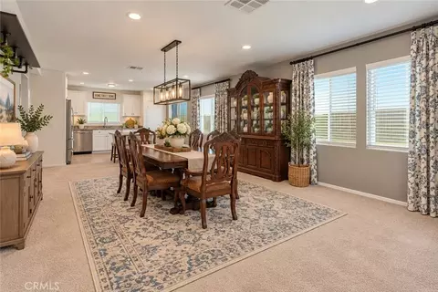 Dining - 29261 Kentia Ct, Winchester, CA 92596 photo 2 of 4