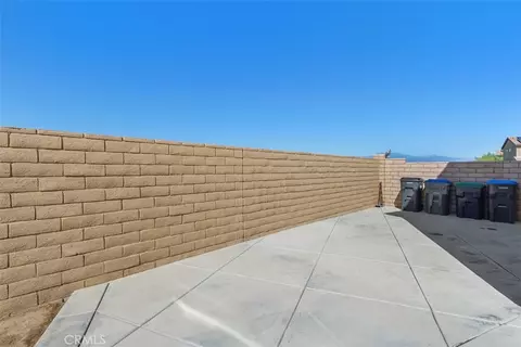 Exterior - 29261 Kentia Ct, Winchester, CA 92596 photo 3 of 10
