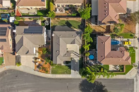 View/Area - 27145 Cherry Grove Ct, Temecula, CA 92591 photo 1 of 3