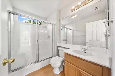 Bath - 27145 Cherry Grove Ct, Temecula, CA 92591 photo 1 of 5