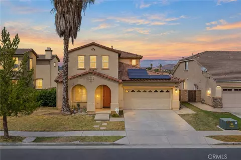 3050 Sand Pine Trl, Hemet, CA 92545