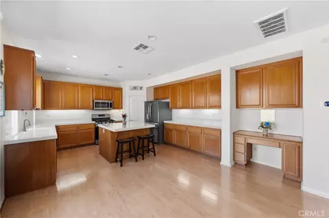 3050 Sand Pine Trl, Hemet, CA 92545