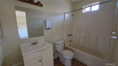 Bath - 9540 Saint George, Spring Valley, CA 91977 photo 1 of 2