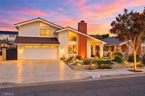 19701 Bluefield Plz, Yorba Linda, CA 92886
