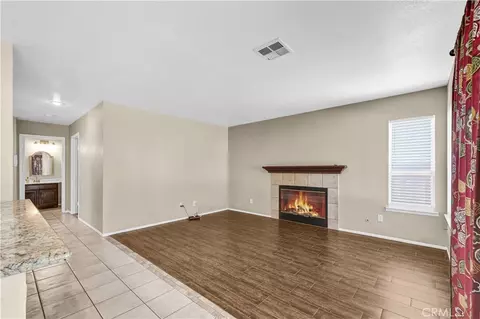 Living - 43156 Corte Almonte, Temecula, CA 92592 photo 2 of 2