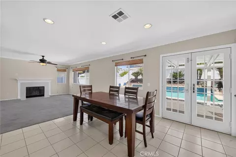 Dining - 32222 Corte Gardano, Temecula, CA 92592 photo 3 of 5