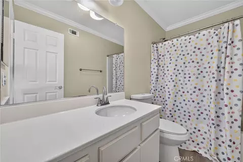 Bath - 32222 Corte Gardano, Temecula, CA 92592 photo 1 of 5