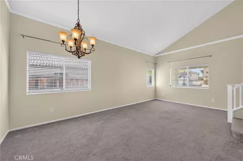 Living - 32222 Corte Gardano, Temecula, CA 92592 photo 4 of 10