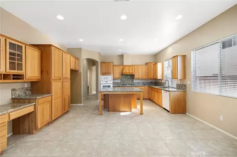 Kitchen - 43831 Carentan, Temecula, CA 92592 photo 2 of 6