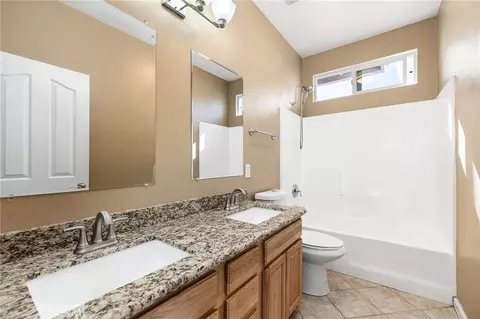 Bath - 43831 Carentan, Temecula, CA 92592 photo 2 of 2