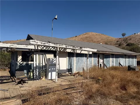 22300 Juniper, Perris, CA 92570 photo 3