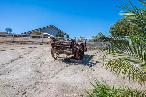 Exterior - 17720 Copper Queen, Perris, CA 92570 photo 2 of 21