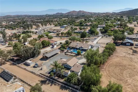 View/Area - 17720 Copper Queen, Perris, CA 92570 photo 5 of 9