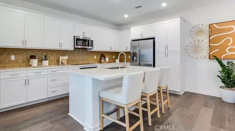 Kitchen - 1254 Thunderbolt Ln, Rialto, CA 92376 photo 1 of 3