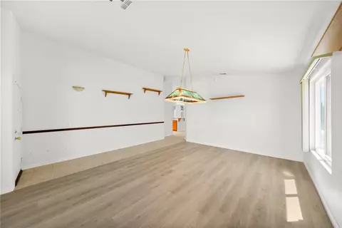 Living - 8935 Ironstone Ct, Hesperia, CA 92344 photo 3 of 8