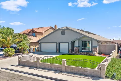 Exterior - 8935 Ironstone Ct, Hesperia, CA 92344 photo 5 of 11