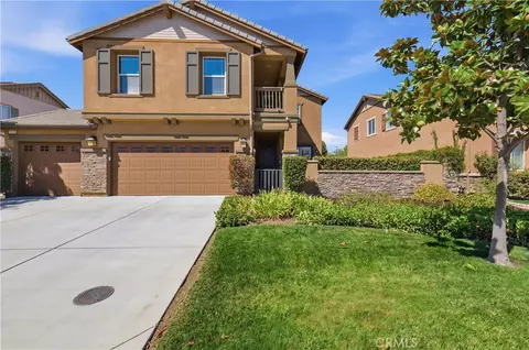 Exterior - 29258 Nectarine St, Menifee, CA 92584 photo 4 of 11