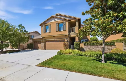 Exterior - 29258 Nectarine St, Menifee, CA 92584 photo 3 of 11