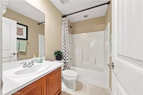 Bath - 29081 Nectarine, Menifee, CA 92584 photo 1 of 4