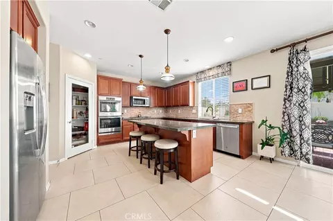 Kitchen - 29081 Nectarine, Menifee, CA 92584 photo 2 of 4