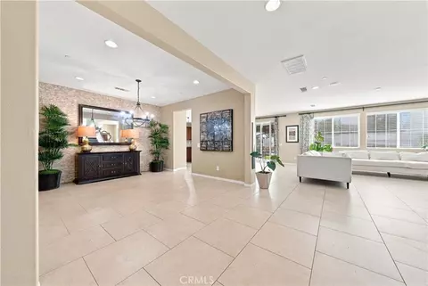 Entry Way - 29081 Nectarine, Menifee, CA 92584 photo 7 of 11