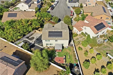 View/Area - 29081 Nectarine, Menifee, CA 92584 photo 3 of 4