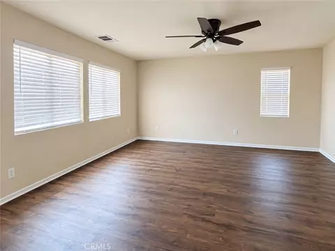 Living - 3352 Hammock, Perris, CA 92571 photo 3 of 4