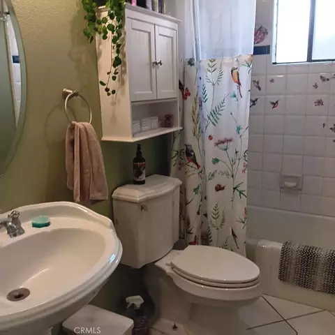 Bath - 12431 8th, Yucaipa, CA 92399 photo 1 of 1