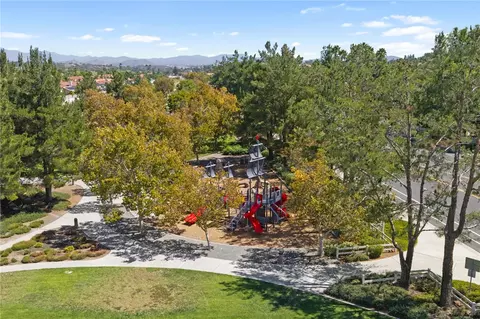 View/Area - 39552 June Rd, Temecula, CA 92591 photo 2 of 6