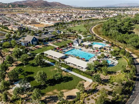 View/Area - 24954 Whispering Way, Menifee, CA 92584 photo 9 of 18