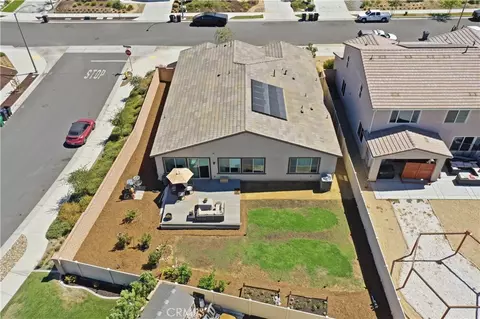View/Area - 24954 Whispering Way, Menifee, CA 92584 photo 2 of 18