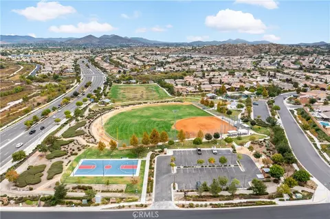 View/Area - 24954 Whispering Way, Menifee, CA 92584 photo 16 of 18