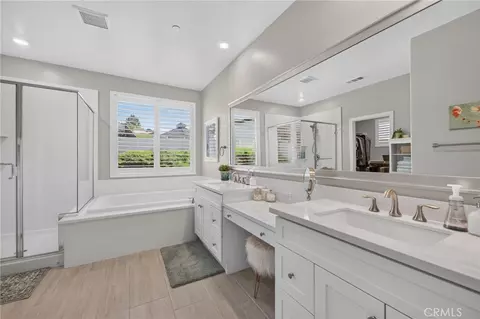Bath - 45867 Cebalo, Temecula, CA 92592 photo 1 of 3