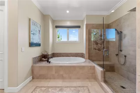 Bath - 36736 Pauba Rd, Temecula, CA 92592 photo 3 of 5