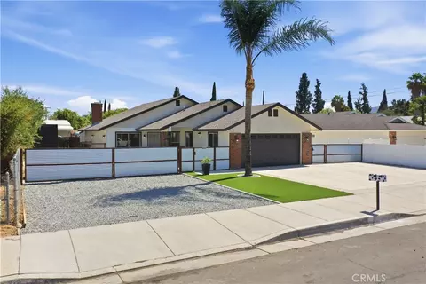 41870 B St, Murrieta, CA 92562