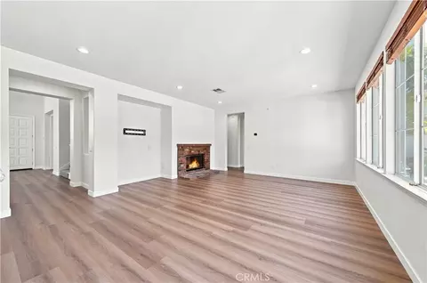 Living - 45514 Caminito Avila, Temecula, CA 92592 photo 8 of 13