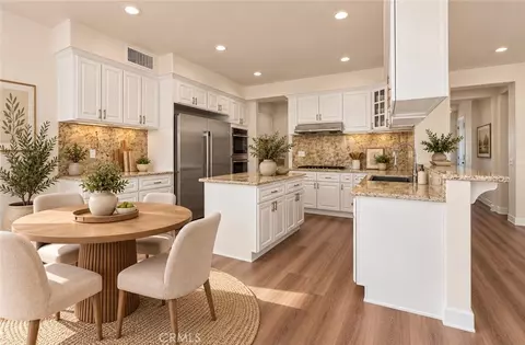 Kitchen - 45514 Caminito Avila, Temecula, CA 92592 photo 2 of 5
