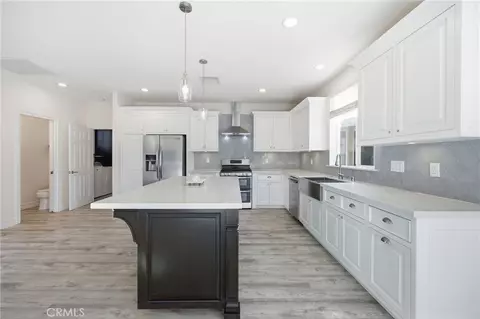 Kitchen - 31352 Ensemble, Menifee, CA 92584 photo 5 of 7