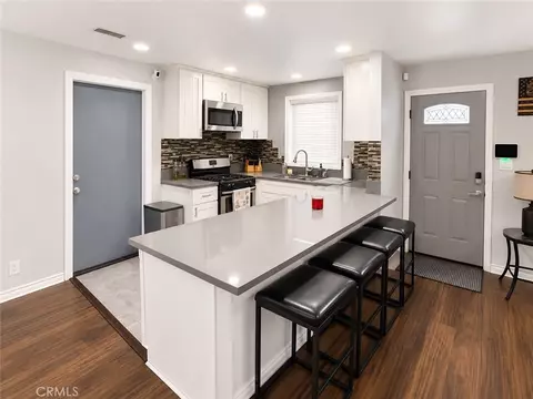Kitchen - 421 Parkbrook St, Spring Valley, CA 91977 photo 1 of 2
