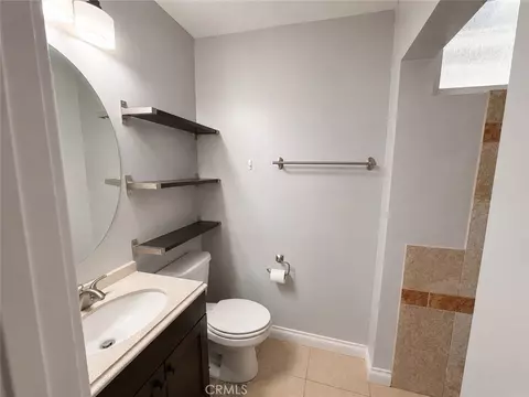 Bath - 421 Parkbrook St, Spring Valley, CA 91977 photo 2 of 2