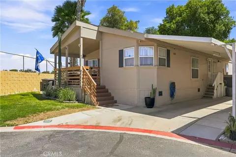 350 E San Jacinto E #49, Perris, CA 92571 photo 2