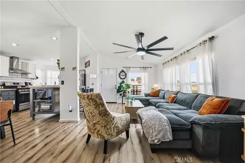 350 E San Jacinto E #49, Perris, CA 92571 photo 4