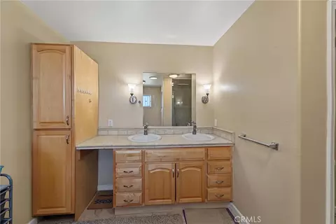 Bath - 58175 Bliss Rd, Anza, CA 92539 photo 2 of 4