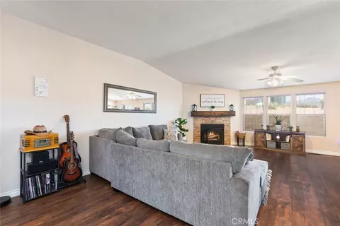 34715 Empty Saddle, Hemet, CA 92544 photo 13