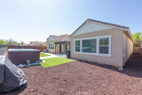 Exterior - 29656 Olympic Dr, Menifee, CA 92585 photo 12 of 14