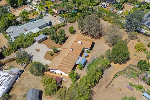 View/Area - 1732 E Mission Rd, Fallbrook, CA 92028 photo 5 of 5