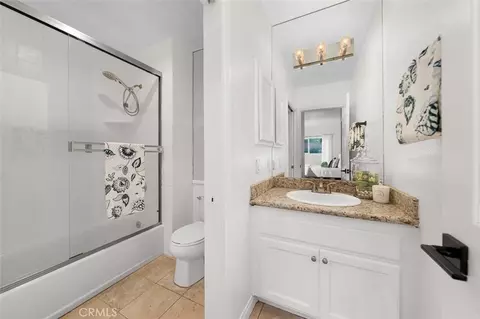 Bath - 9860 Dale Ave #C3, Spring Valley, CA 91977 photo 1 of 2