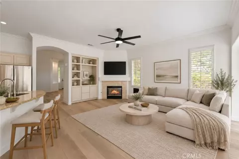 Living - 30981 Mashie Way, Temecula, CA 92591 photo 3 of 7